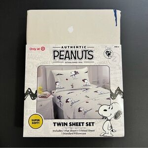 Peanuts Authentic Snoopy & Woodstock Twin Sheet Set - Cream